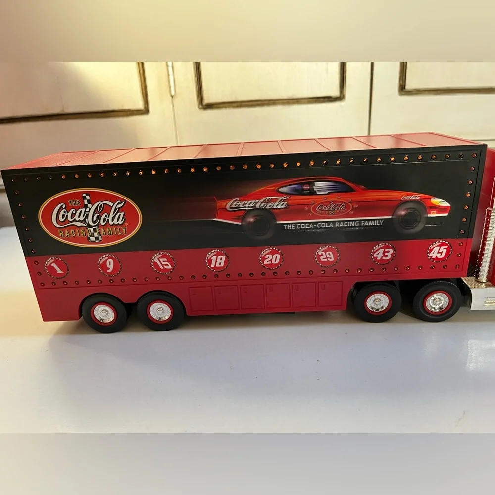Collectible 2002 Coca-Cola NASCAR Carrier with Car & lights Semi Truck